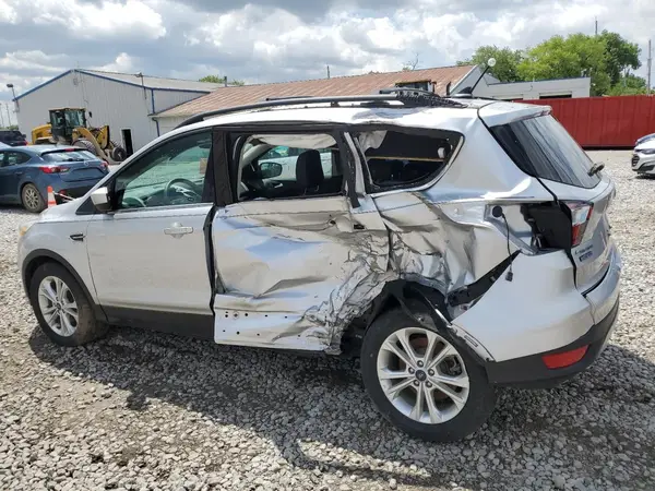 1FMCU0GD8JUA96184 2018 FORD ESCAPE - Image 2