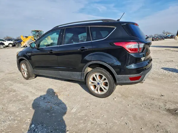 1FMCU0GD8JUA97285 2018 FORD ESCAPE - Image 2