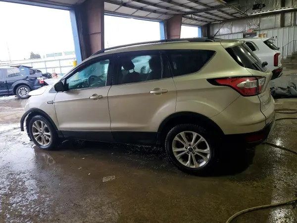 1FMCU0GD8JUB05921 2018 FORD ESCAPE - Image 2