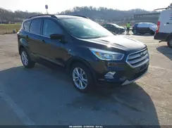 1FMCU0GD8JUB09189 2018 FORD ESCAPE