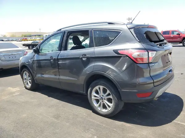 1FMCU0GD8JUB15980 2018 FORD ESCAPE - Image 2