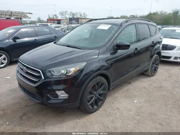 1FMCU0GD8JUB35940 2018 FORD ESCAPE - Image 2