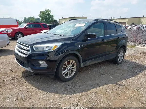 1FMCU0GD8JUB40345 2018 FORD ESCAPE - Image 2