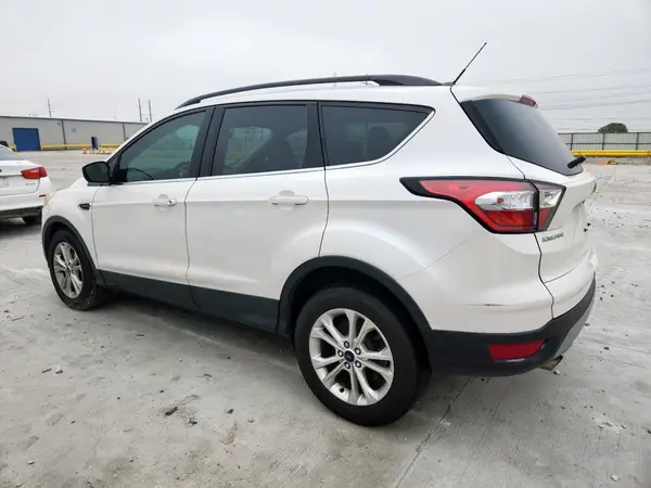 1FMCU0GD8JUB41799 2018 FORD ESCAPE - Image 2