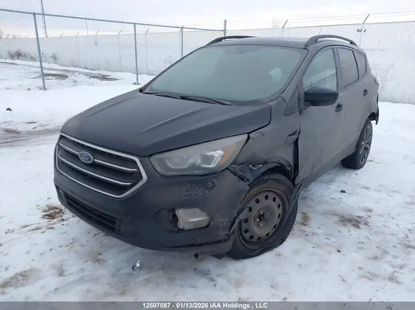 1FMCU0GD8JUB64693 2018 FORD ESCAPE - Image 2