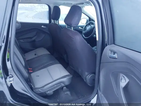 1FMCU0GD8JUB64693 2018 FORD ESCAPE - Image 8