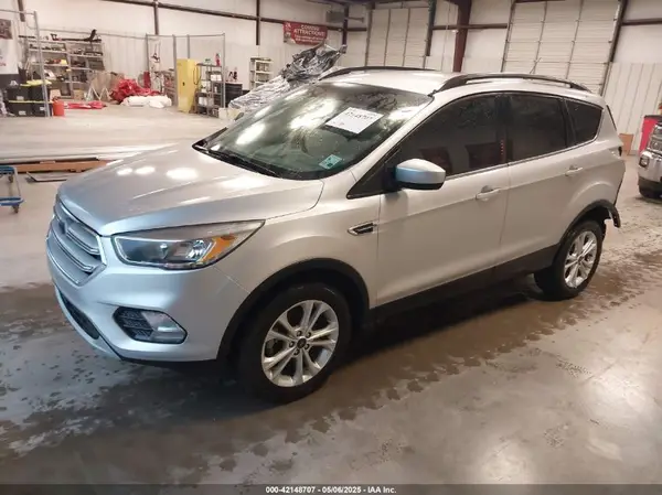 1FMCU0GD8JUB96687 2018 FORD ESCAPE - Image 2