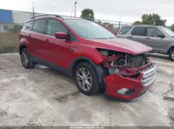 1FMCU0GD8JUB96978 2018 FORD ESCAPE