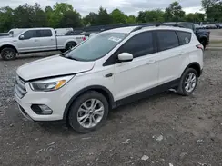 1FMCU0GD8JUC17117 2018 FORD ESCAPE