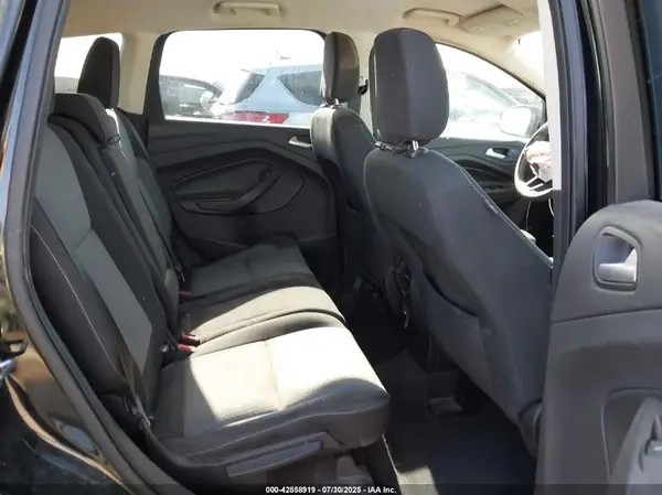 1FMCU0GD8JUC18879 2018 FORD ESCAPE - Image 8