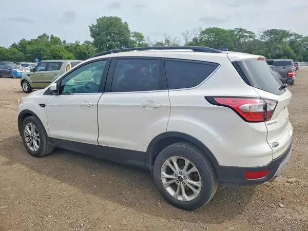 1FMCU0GD8JUC19062 2018 FORD ESCAPE - Image 2