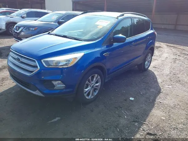 1FMCU0GD8JUC19725 2018 FORD ESCAPE - Image 2