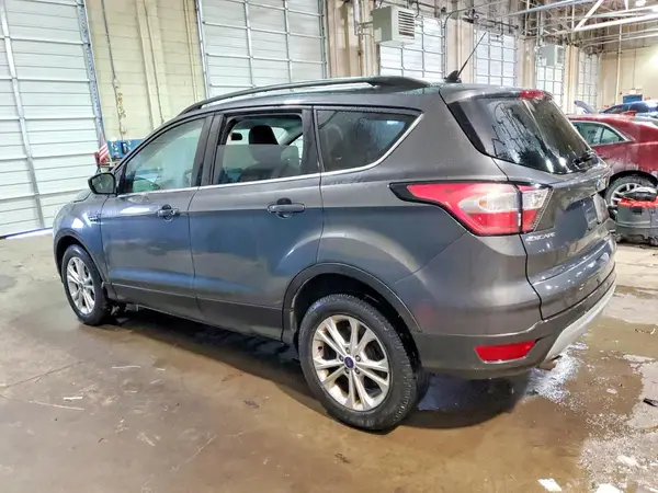 1FMCU0GD8JUC31700 2018 FORD ESCAPE - Image 2