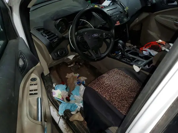 1FMCU0GD8JUC36878 2018 FORD ESCAPE - Image 8