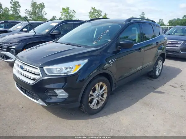 1FMCU0GD8JUC42602 2018 FORD ESCAPE - Image 2