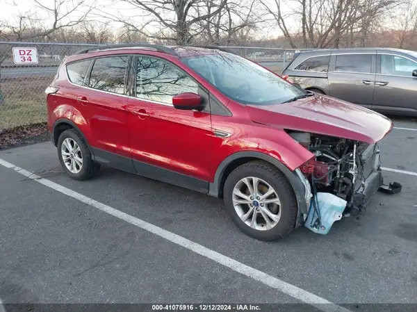 1FMCU0GD8JUC45273 2018 FORD ESCAPE - Image 1