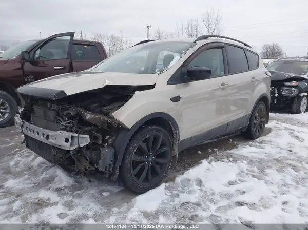 1FMCU0GD8JUC65510 2018 FORD ESCAPE - Image 2