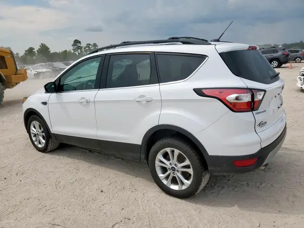 1FMCU0GD8JUD00224 2018 FORD ESCAPE - Image 2