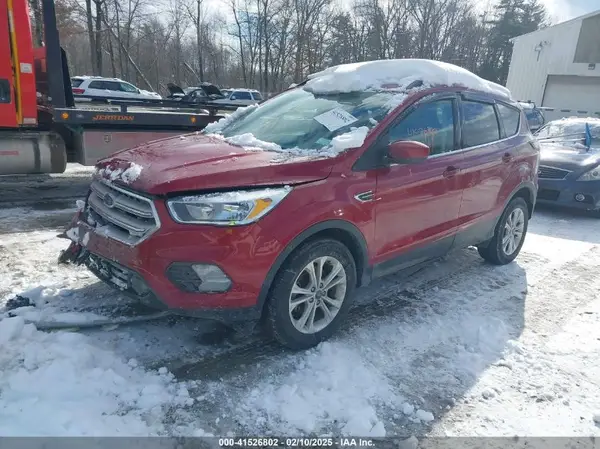 1FMCU0GD8JUD13815 2018 FORD ESCAPE - Image 2
