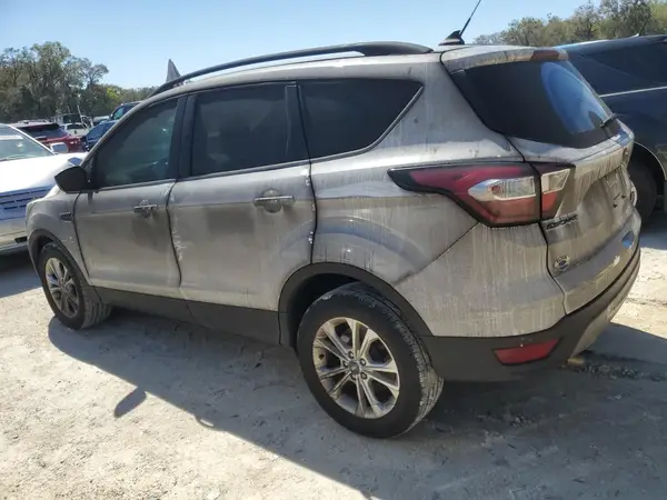 1FMCU0GD8JUD14768 2018 FORD ESCAPE - Image 2