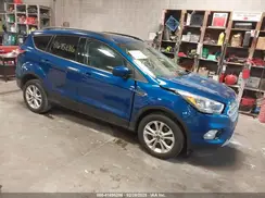 1FMCU0GD8JUD15760 2018 FORD ESCAPE