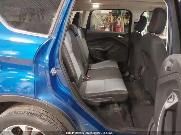 1FMCU0GD8JUD15760 2018 FORD ESCAPE - Image 8