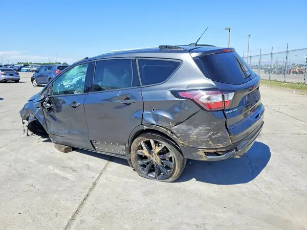 1FMCU0GD8JUD22336 2018 FORD ESCAPE - Image 2