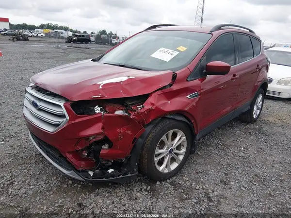 1FMCU0GD8JUD26225 2018 FORD ESCAPE - Image 2