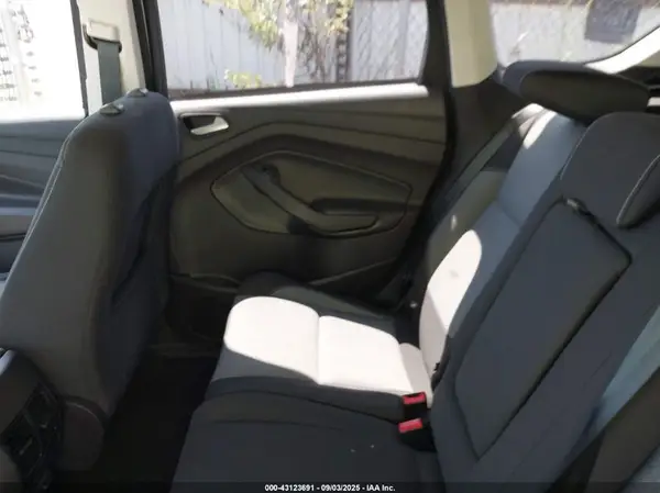 1FMCU0GD8JUD50203 2018 FORD ESCAPE - Image 8