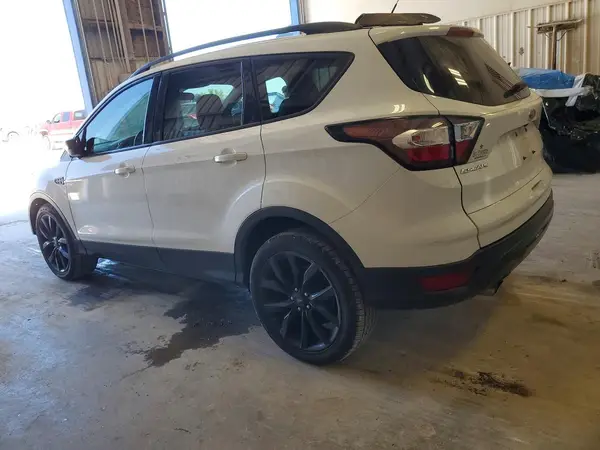 1FMCU0GD8JUD50296 2018 FORD ESCAPE - Image 2