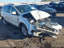 1FMCU0GD8JUD58396 2018 FORD ESCAPE