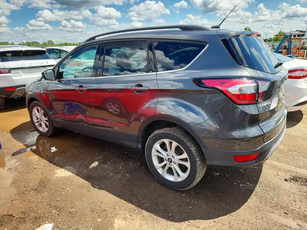 1FMCU0GD8JUD60813 2018 FORD ESCAPE - Image 2
