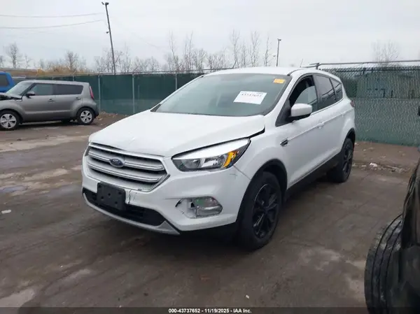 1FMCU0GD8KUA14438 2019 FORD ESCAPE - Image 2