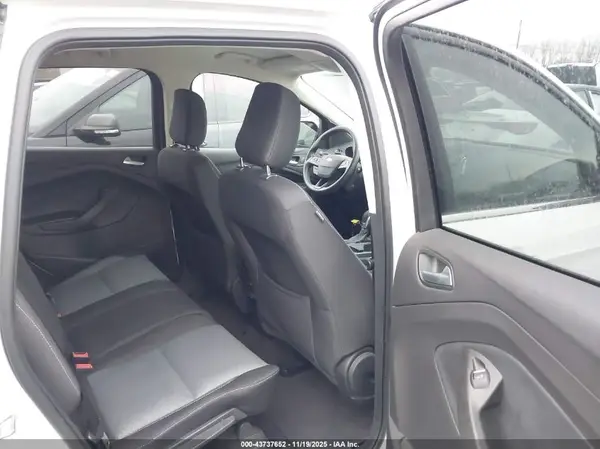 1FMCU0GD8KUA14438 2019 FORD ESCAPE - Image 8