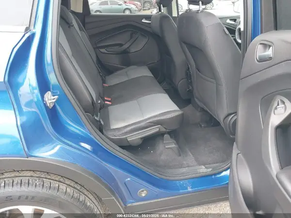 1FMCU0GD8KUA17808 2019 FORD ESCAPE - Image 8