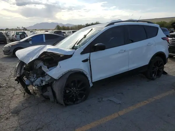 1FMCU0GD8KUA20353 2019 FORD ESCAPE - Image 1