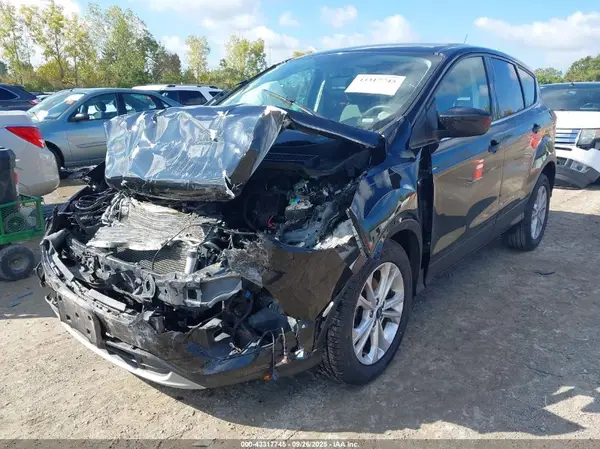 1FMCU0GD8KUA33474 2019 FORD ESCAPE - Image 2