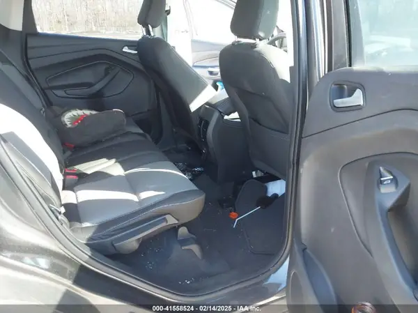 1FMCU0GD8KUA50680 2019 FORD ESCAPE - Image 8