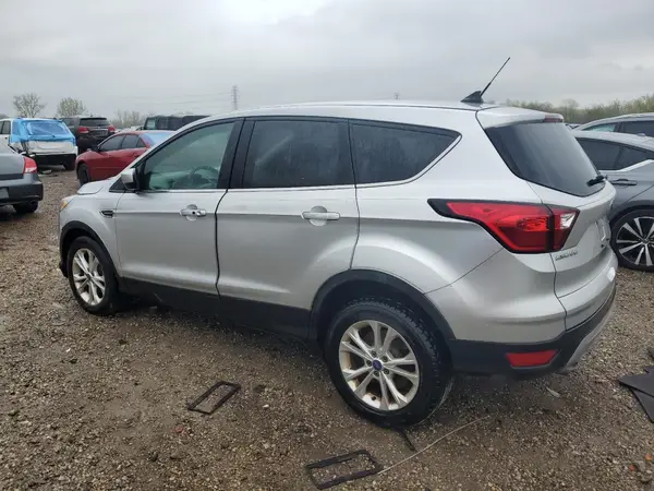 1FMCU0GD8KUA91746 2019 FORD ESCAPE - Image 2