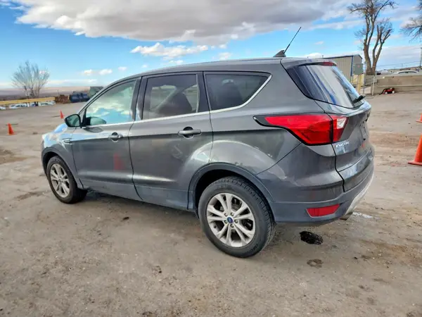 1FMCU0GD8KUB05161 2019 FORD ESCAPE - Image 2
