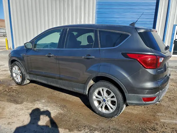 1FMCU0GD8KUB06875 2019 FORD ESCAPE - Image 2