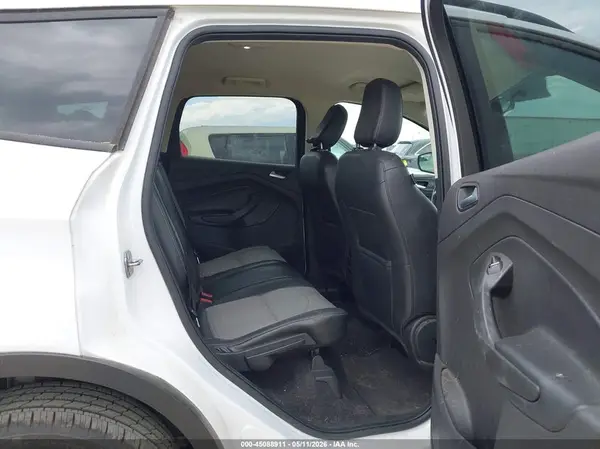 1FMCU0GD8KUB07220 2019 FORD ESCAPE - Image 8