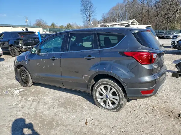 1FMCU0GD8KUB12997 2019 FORD ESCAPE - Image 2