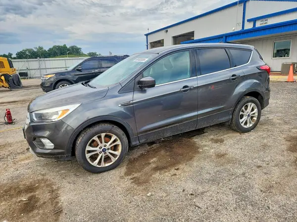 1FMCU0GD8KUB13082 2019 FORD ESCAPE - Image 1