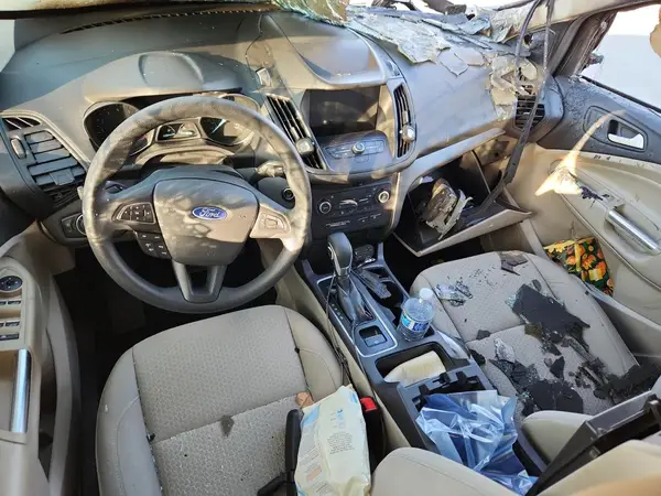 1FMCU0GD8KUB20663 2019 FORD ESCAPE - Image 8