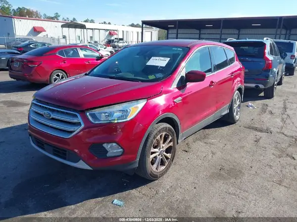 1FMCU0GD8KUB21019 2019 FORD ESCAPE - Image 2
