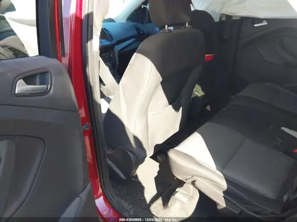 1FMCU0GD8KUB21019 2019 FORD ESCAPE - Image 8