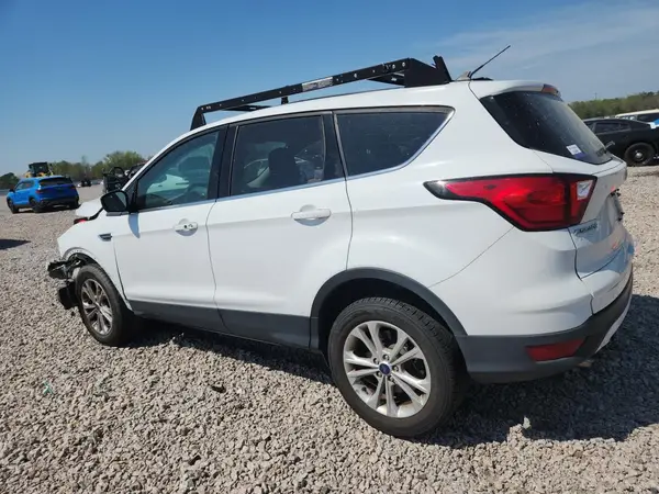 1FMCU0GD8KUB32523 2019 FORD ESCAPE - Image 2