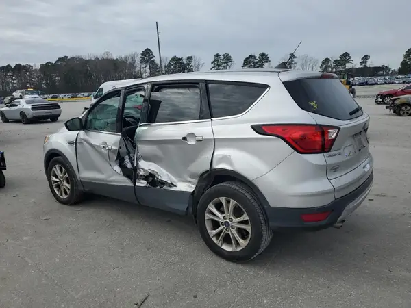 1FMCU0GD8KUB46017 2019 FORD ESCAPE - Image 2