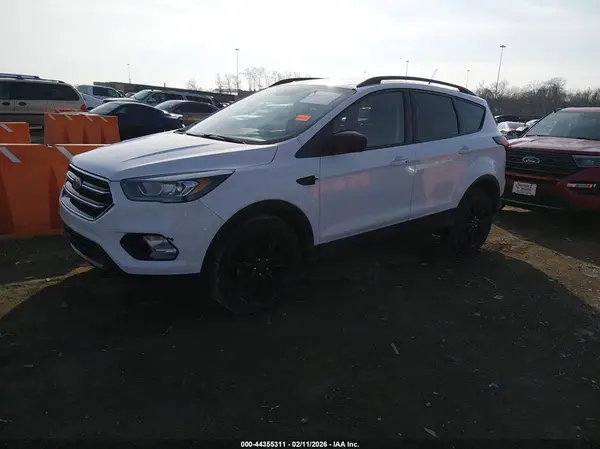 1FMCU0GD8KUC33576 2019 FORD ESCAPE - Image 2